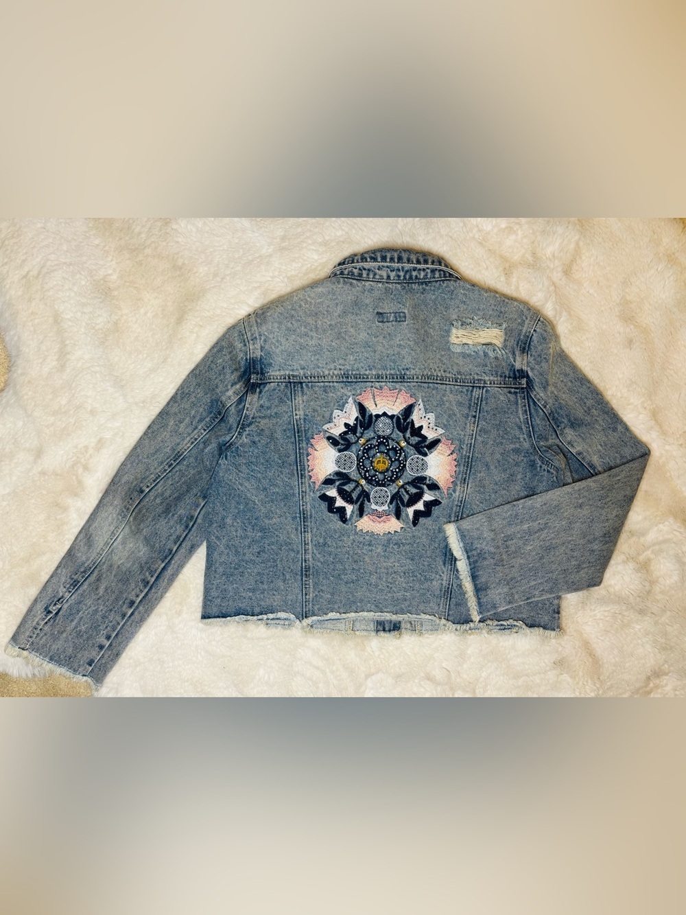 Bebe Jean Jacket Embroidered Floral Light Blue Denim Coat Size: XL